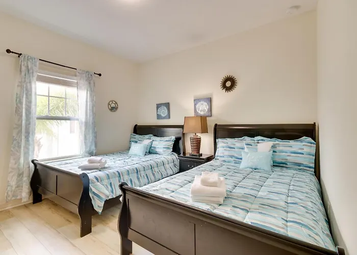 Disney Townhome 2 King Beds Pool Sleeps 6