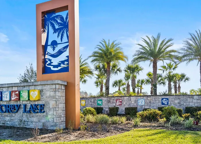 Fabulous Villas 5 Minutes Away From Disney!